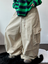 ヘビールーズフィットツーピンタックバルーンパンツ 💚🧸🖤3カラー
