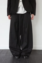 volume wide trousers