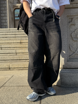 Mild pintuck wide pants