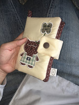 <Lucky Clover by the Ear> パスポートケース(3 color)