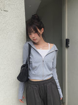 ガゼル スリムフィット クロップ フード ジップアップ