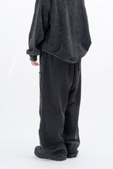 Kaor Stud Snow Washing Sweatpants