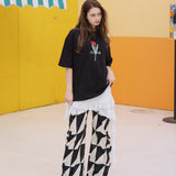 Tulip artwork T-shirt (2color)