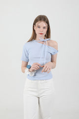オフショルダーツイスト半袖Tシャツ Sky Blue