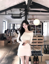[MADE] Fit&slim boatneck mini dress