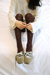 falling snow tights (brown)