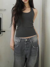 halter sleeveless