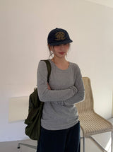 ヒカット ラウンド ロングスリーブ Tシャツ