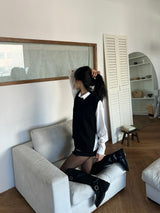 Deli V-neck overfit side slit knit vest (2 colors)