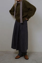 Stripe muffler