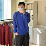 クラシックラウンドニット