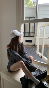 プラウドストライプ ルーズフィット Tシャツ