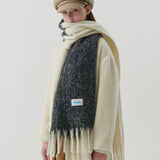 Half&Half Chunky Muffler (Ivory & Black)