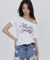 CONY MISFIT KISS GLITTER OFF SHOULDER TEE / WHITE