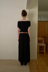 Comfort off-shoulder top_black