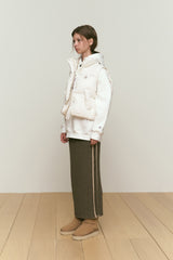 ARCH CHERRY CROP DOWN VEST [IVORY]