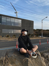 Run Field Windbreaker Shorts 6C