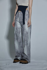 SLOW SLEEVELESS TOP