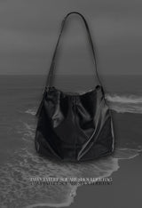 two-eyelet square shoulder bag