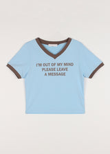 V LETTERING CROP TEE
