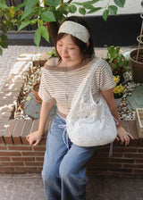 [shiwonderful x voor] Floral Lace Shirring Shoulder Bag_White