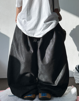 5000 SOLD OUT 🥳 ❤‍🔥 (DURABLE DENIM VER) ❤‍🔥 TWO PLEAT BALLOON COTTON PANTS 🖤🩵 - 2 COLORS