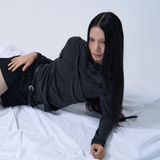 LOW-RISE SHORT PANTS (BLACK)