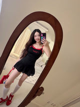 Red bow lettering lace sleeveless t-shirt