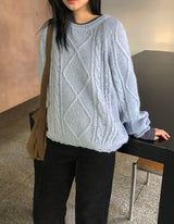 TL Wool Cable Round Knit