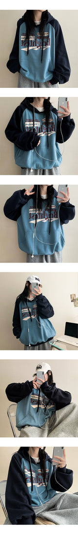 Leaf raglan colored hoodie