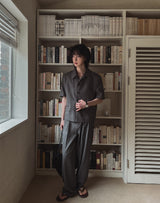 Merid minimal half blazer