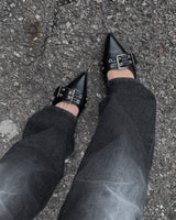 Eylet flat heels