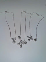 Puffy initial necklace (2BALL)