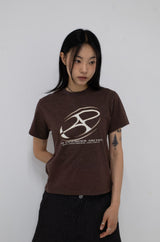 Big Graphic Logo Crop Tee Brown