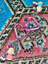 Kitsch dog keychain (2color)