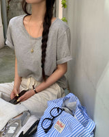 [BELLIDE MADE] Roll-up U-neck short-sleeved T-shirt