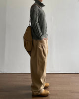 Volume Rivet Cotton Pants