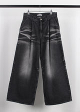 BACK POCKET BIG DENIM