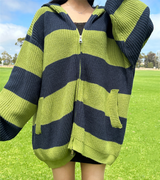 (HIGH-QUALITY!/UNISEX) ビッグフードルーズフィットストライプニットジップアップ - 2 COLOR