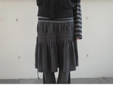 bold shirring skirt