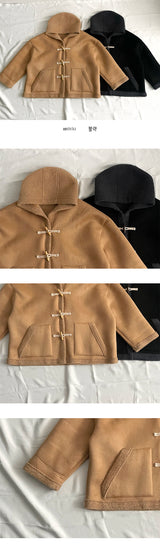 Ringhen Wang Boxy Hooded Tteokbokki Mustang Coat Jacket