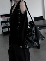 two-eyelet square shoulder bag