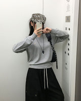 キャラメルカラーVネックニット
