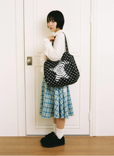 Twister Star Tote Bag - Dot Black