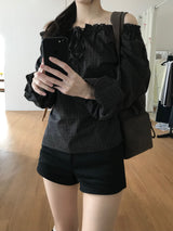 Dear button off-shoulder blouse (2 colors)