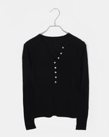 ハパボタンVネックスリムフィット長袖Tシャツ