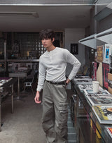 コーンマッスルフィットヘンリーネックロングスリーブTシャツ