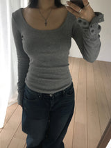 [ee] Berry Button T