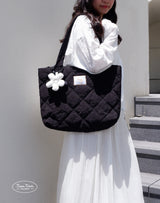Softy Bag 軽量キルティングトート（BLACK）