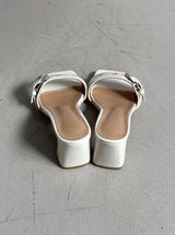 1107 Eyelet Belt Square Sandals (5cm)